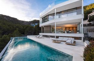 https://www.john-taylor.es/espana/venta/casa-villa-propiedad/mallorca/palma-de-mallorca/son-vida/V1593PM/