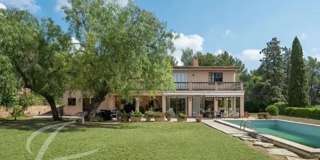 https://www.john-taylor.es/espana/venta/casa-villa-propiedad/mallorca/palma-de-mallorca/son-vida/V1451PM/
