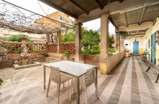 https://www.john-taylor.com/spain/sale/villa-property/mallorca/palma-de-mallorca/son-espanyolet/V1403PM/